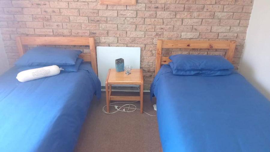 9 Bedroom Property for Sale in Parys Free State